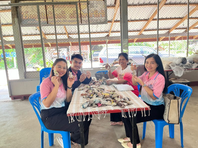สำนักงานสหกรณ์จังหวัดยโสธรลงพื้นที่เตรียมจัดโครงการพัฒนาผลิตภัณฑ์ชุมชนของสถาบันเกษตรกรและสมาชิกและติดตามการใช้ประโยชน์อุปกรณ์การตลาดของสหกรณ์ ... Image 1