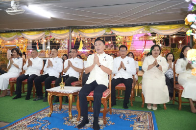 สำนักงานสหกรณ์จังหวัดยโสธร ร่วมพิธีเวียนเทียน ... Image 1