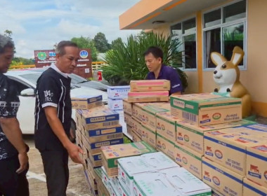 สำนักงานสหกรณ์จังหวัดยโสธรใช้กลไกขบวนการสหกรณ์เเละกลุ่มเกษตรกรกระจายสินค้าผลิตภัณฑ์นมไทย-เดนมาร์ค ... Image 1