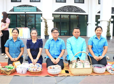 กิจกรรมทำบุญตักบาตร Image 4