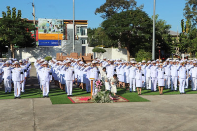 สำนักงานสหกรณ์จังหวัดยโสธร ร่วมพิธีวางพวงมาลาถวายราชสักการะ ... Image 1