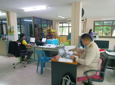 เข้าตรวจเยี่ยมและแนะนำการดำเนินธุรกิจของสหกรณ์การเกษตรป่าติ้ว จำกัด ... Image 1