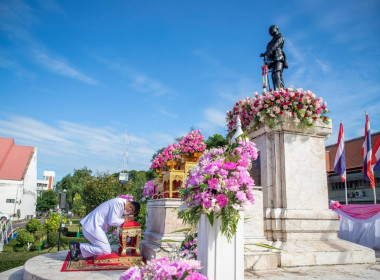 วันที่ 23 ตุลาคม 2566 ร่วมพิธีวางพวงมาลาถวายราชสักการะ ... Image 1