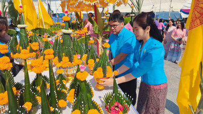 พิธีบวงสรวงอนุสาวรีย์พระสุนทรราชวงศา ... Image 1